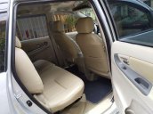 Bán Toyota Innova năm sản xuất 2015, màu bạc, số sàn