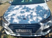 Bán xe Hyundai Accent 2019, màu trắng, 560tr