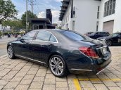 Bán Mercedes S450L năm sản xuất 2017, màu đen như mới