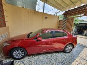 Cần bán gấp Mazda 3 2018, màu đỏ xe gia đình