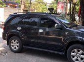 Cần bán lại xe Toyota Fortuner MT năm sản xuất 2011, màu đen số sàn, giá 525tr