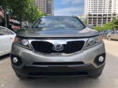 Cần bán lại xe Kia Sorento sản xuất năm 2013, giá 529tr