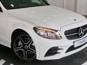 Bán nhanh chiếc Mercedes-Benz C300AMG, đời 2020, giao xe nhanh toàn quốc