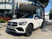 Bán Mercedes GLC 300 AMG - SUV thể thao và mạnh mẽ, trả trước 720 triệu nhận xe