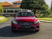 Cần bán xe Mercedes C 180 năm sản xuất 2020, màu đỏ, hỗ trợ giao xe tận nhà