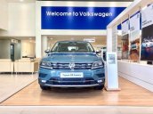 Bán xe Volkswagen Tiguan Luxury ( Camera Lùi) màu xanh Petro còn 1 chiếc giao ngay- Liên hệ Ms Thư để biết chương trình khuyến mãi