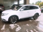 Bán Mitsubishi Outlander đời 2020, màu trắng, 825tr