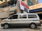 Bán Hyundai Starex năm sản xuất 2004, màu bạc, nhập khẩu nguyên chiếc, giá tốt