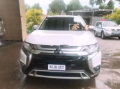 Bán Mitsubishi Outlander đời 2020, màu trắng, 825tr