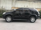 Bán Toyota Fortuner 2.7AT đời 2014 còn mới, giá 575tr