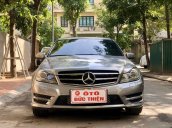 Mercedes Benz C200 năm 2014, màu xám