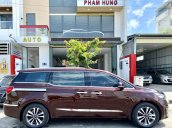 Cần bán Kia Sedona tự động, máy dầu bản full option