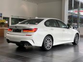 Bán ô tô BMW 3 Series 330i M Sport 2020, màu trắng, xe nhập