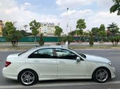 Bán xe Mercedes C300 AMG 2012, màu trắng còn mới giá cạnh tranh