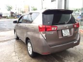 Bán Toyota Innova năm 2017 số sàn