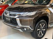 Pajero Sport mới 100%, số tự động, máy dầu