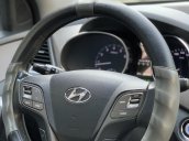 Mua xe giá thấp chiếc Hyundai Santafe 2.4 máy xăng, đời 2016, giao nhanh