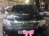 Cần bán lại xe Toyota Fortuner AT sản xuất 2014, màu đen số tự động giá cạnh tranh