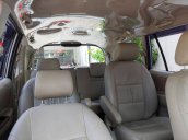 Cần bán xe Toyota Innova 2.0V sản xuất năm 2014, màu bạc  