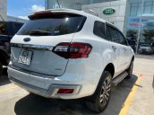 Bán Ford Everest sản xuất năm 2019, màu trắng, nhập khẩu