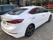 Bán Hyundai Elantra năm sản xuất 2017, màu trắng