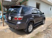 Cần bán gấp Toyota Fortuner 2009 còn mới