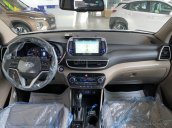 Cần bán Hyundai Tucson đời 2020, màu trắng, giá 878tr