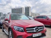 Cần bán gấp Mercedes GLC300 4Matic đời 2019, màu đỏ