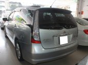 Cần bán gấp Mitsubishi Grandis 2.4 AT đời 2010, màu bạc còn mới  