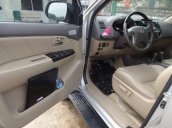 Cần bán lại xe Toyota Fortuner 2.7V 4x4 AT năm 2013, màu bạc