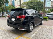 Bán xe Toyota Innova đời 2018, màu đen, số tự động