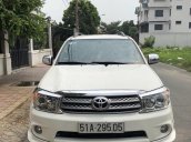 Cần bán xe Toyota Fortuner sản xuất năm 2012, số tự động