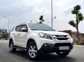 Bán Isuzu mu-X năm sản xuất 2018, màu trắng số sàn, giá 695tr