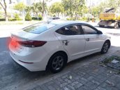 Cần bán lại xe Hyundai Elantra đời 2017, màu trắng, nhập khẩu nguyên chiếc chính chủ, 415 triệu