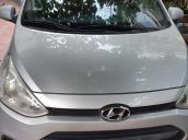 Bán Hyundai Grand i10 đời 2014, màu bạc, nhập khẩu nguyên chiếc còn mới 