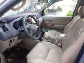 Cần bán Toyota Fortuner sản xuất năm 2009, màu bạc, nhập khẩu