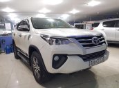 Bán Toyota Fortuner sản xuất năm 2017, màu trắng  