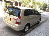 Cần bán lại xe Toyota Innova E đời 2014 số sàn, giá chỉ 397 triệu