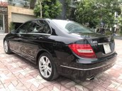 Bán Mercedes C200 đời 2011, màu đen