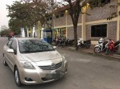 Chính chủ cần bán lại xe Toyota Vios 2014, màu kem (be), giá tốt, xe còn mới