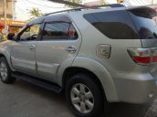 Bán Toyota Fortuner 2.7V 4x4 AT năm 2009, màu bạc như mới