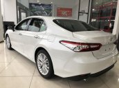 Bán Camry 2.0G giá tốt, khuyến mại khủng, giao xe ngay, hỗ trợ trả góp 80% tại Toyota Nam Định