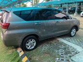 Bán xe Toyota Innova sản xuất 2019, màu bạc