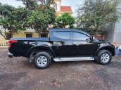 Cần bán lại xe Mitsubishi Triton đời 2017, màu đen, nhập khẩu xe gia đình