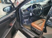 Cần bán xe Toyota Camry 2018 còn mới