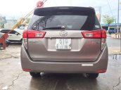 Bán xe Toyota Innova E đời 2017 số sàn, giá tốt