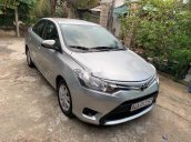 Cần bán gấp Toyota Vios sản xuất 2014, màu bạc, giá tốt