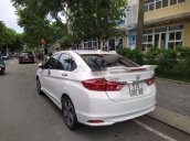 Cần bán Honda City năm sản xuất 2017, màu trắng như mới