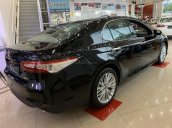 Cần bán Toyota Camry 2.5 Q đời 2020, màu đen, nhập khẩu nguyên chiếc