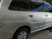 Cần bán xe Toyota Innova E đời 2014 xe gia đình